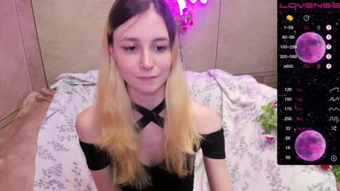 Snapshot of fleximona chatting on January 31, 2025, 3:44 pm FlexiMona online show from January 31, 2025, 3:44 pm