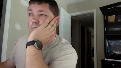 Snapshot of flguy_mike chatting on January 21, 2025, 7:17 pm FL guy online show from January 21, 2025, 7:17 pm