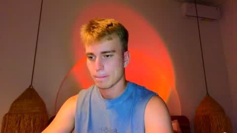 Snapshot of flikyy chatting on July 19, 2026, 11:36 am flikyy online show from July 19, 2026, 11:36 am