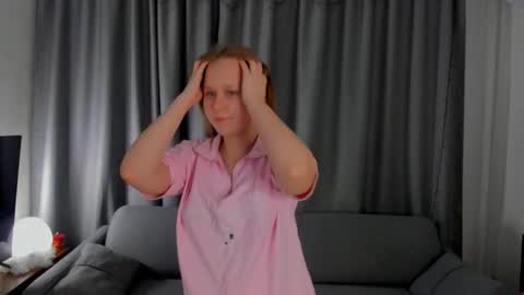 Snapshot of flirtbubble chatting on February 22, 2026, 8:07 pm Doloras online show from February 22, 2026, 8:07 pm