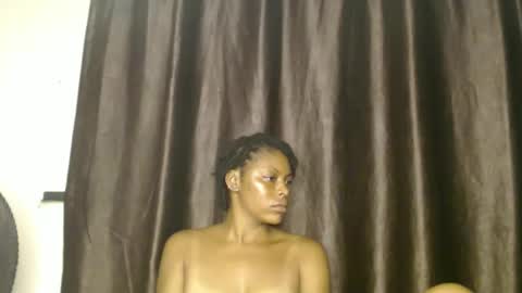 flirty_xxbonny online show from June 3, 2026, 12:57 am