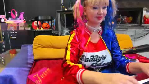 Snapshot of flirtymary chatting on October 20, 2025, 11:05 pm Mary online show from October 20, 2025, 11:05 pm