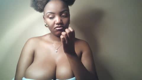 flirtymimie online show from May 15, 2026, 5:14 am