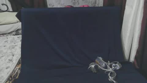 Snapshot of flirtymistressx chatting on February 6, 2025, 10:37 am FlirtyMistressX online show from February 6, 2025, 10:37 am