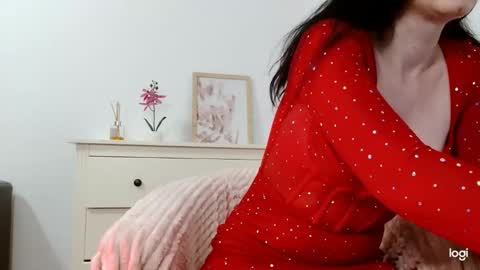 flirtysecretary123 online show from June 2, 2026, 7:32 am