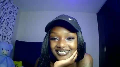 Snapshot of flirtyy_sheery chatting on February 7, 2025, 4:14 pm sheery online show from February 7, 2025, 4:14 pm