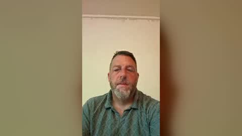 Snapshot of flobby79 chatting on August 2, 2026, 6:56 am flobby79 online show from August 2, 2026, 6:56 am