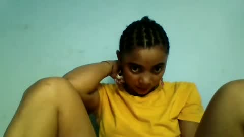Snapshot of flooreenceee chatting on July 20, 2026, 11:51 pm flooreenceee online show from July 20, 2026, 11:51 pm