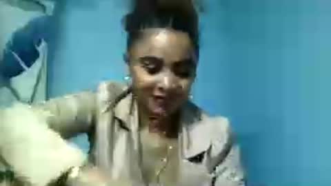 Snapshot of flooreenceee chatting on July 24, 2026, 7:12 pm flooreenceee online show from July 24, 2026, 7:12 pm