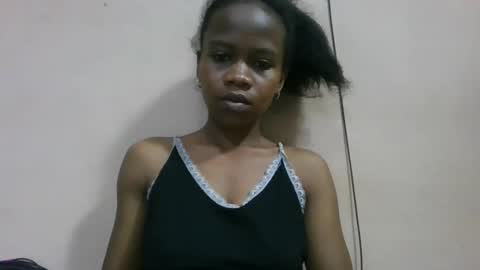 flora48230522373 online show from June 3, 2026, 2:55 pm