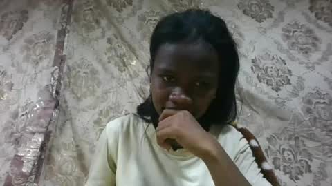 flora48230522373 online show from July 3, 2026, 7:20 pm