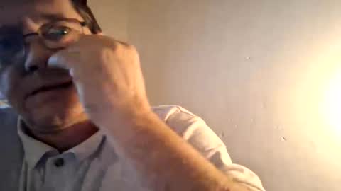 Snapshot of florincar chatting on February 2, 2026, 8:02 am florincar online show from February 2, 2026, 8:02 am