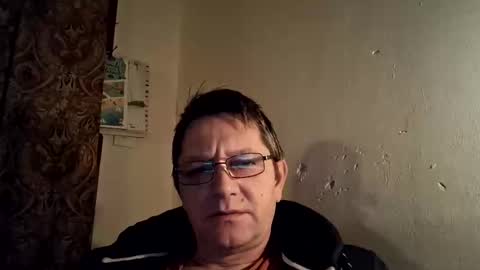 Snapshot of florincar chatting on February 4, 2026, 6:19 am florincar online show from February 4, 2026, 6:19 am