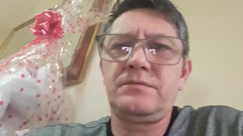 Snapshot of florincar chatting on March 22, 2026, 5:16 pm florincar online show from March 22, 2026, 5:16 pm