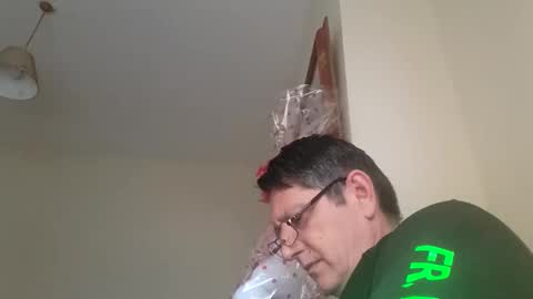 Snapshot of florincar chatting on May 17, 2026, 7:21 pm florincar online show from May 17, 2026, 7:21 pm