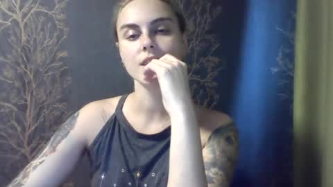 Snapshot of flower_bluee chatting on July 17, 2026, 1:40 pm Ambika 3 online show from July 17, 2026, 1:40 pm