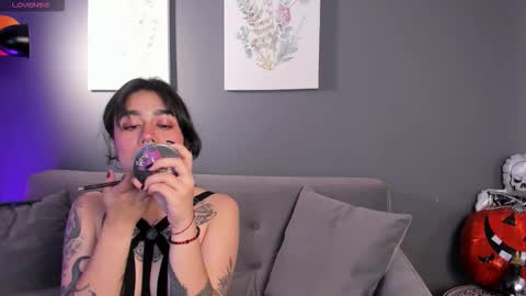 Its a pleasure to meet you. Im Flower. Help me reach 1k. Follow me. online show from October 29, 2025, 11:45 am