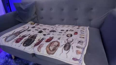 Its a pleasure to meet you. Im Flower. Help me reach 1k. Follow me. online show from March 7, 2026, 12:13 pm