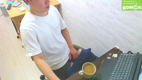 flowerbox online show from January 5, 2025, 7:28 am