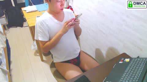 flowerbox online show from October 19, 2025, 8:59 am