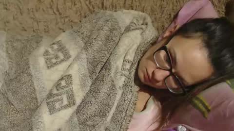 say meow and send tip  online show from December 2, 2024, 10:01 pm