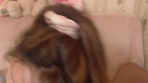 say meow and send tip  online show from June 10, 2026, 2:49 pm