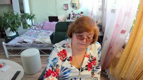 Flowerlower online show from March 6, 2026, 8:11 am