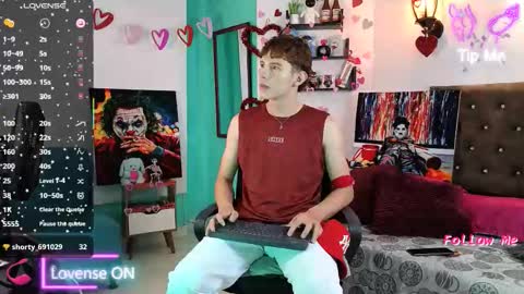 flowers109 online show from September 19, 2025, 11:16 pm