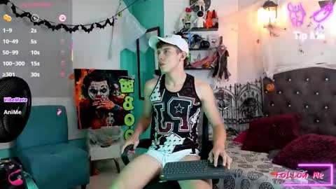 flowers109 online show from October 28, 2025, 10:34 pm