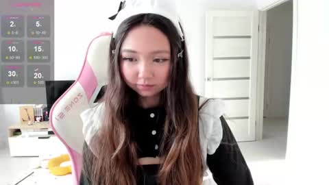 Snapshot of fluffy_rose chatting on July 25, 2026, 1:15 am Rose online show from July 25, 2026, 1:15 am