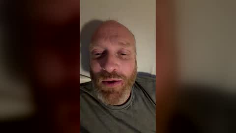flyinsexy online show from May 24, 2026, 3:44 am