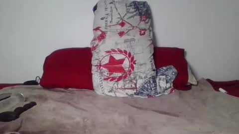 flylen online show from February 18, 2025, 10:25 pm