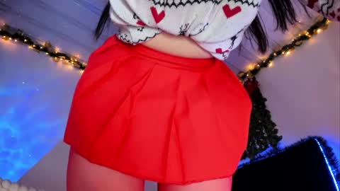 lia online show from December 2, 2024, 2:53 am