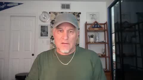 Snapshot of fnkywht60smthng_ chatting on May 28, 2026, 8:06 pm fnkywht60smthng_ online show from May 28, 2026, 8:06 pm