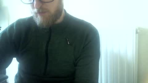 fns2011 online show from November 10, 2025, 9:19 am