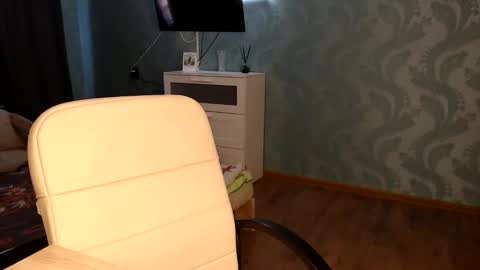 Snapshot of fofhcf chatting on March 24, 2026, 3:17 pm Molli Ready for any play with you. Hottest show in pvt Help a student earn big tokens online show from March 24, 2026, 3:17 pm