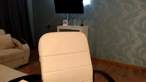 Snapshot of fofhcf chatting on March 25, 2026, 9:54 pm Molli Ready for any play with you. Hottest show in pvt Help a student earn big tokens online show from March 25, 2026, 9:54 pm