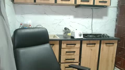 Snapshot of followknight chatting on February 19, 2025, 12:46 am independent model online show from February 19, 2025, 12:46 am