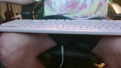 Fooman1007 online show from April 6, 2026, 4:46 am