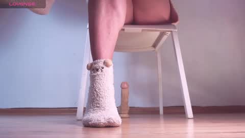 Snapshot of foot_goddes_ chatting on March 4, 2025, 6:58 am Sandy online show from March 4, 2025, 6:58 am