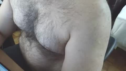 Snapshot of footmasterjosh chatting on February 8, 2026, 12:47 am footmasterjosh online show from February 8, 2026, 12:47 am