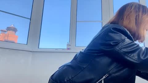 Snapshot of forbidden_fruity chatting on September 11, 2025, 10:04 am Laura online show from September 11, 2025, 10:04 am