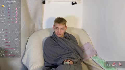 Snapshot of forever_eren chatting on January 17, 2026, 8:12 pm forever_eren online show from January 17, 2026, 8:12 pm