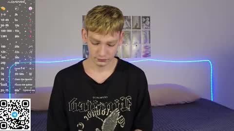 Snapshot of forever_eren chatting on February 19, 2026, 1:01 am forever_eren online show from February 19, 2026, 1:01 am