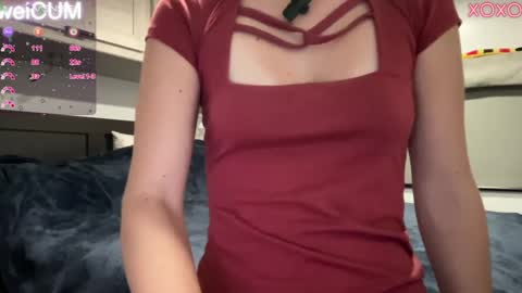 Snapshot of foreverkinkyy chatting on February 3, 2025, 12:58 am Elaine online show from February 3, 2025, 12:58 am