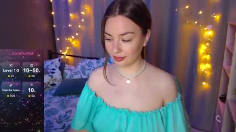 Julia online show from December 23, 2024, 1:51 am