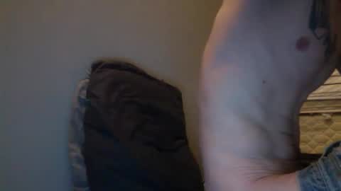 Snapshot of forlorndog chatting on May 3, 2026, 7:25 am forlorndog online show from May 3, 2026, 7:25 am