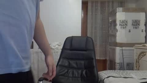 Snapshot of fortiori8 chatting on October 17, 2025, 6:54 pm fortiori8 online show from October 17, 2025, 6:54 pm