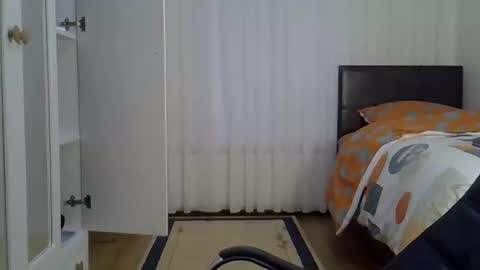 Snapshot of fortiori8 chatting on November 17, 2025, 2:45 pm fortiori8 online show from November 17, 2025, 2:45 pm