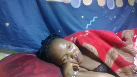 fotsychan online show from December 19, 2025, 6:09 am